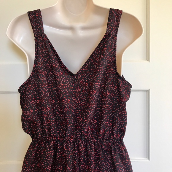 Black and Red Dress - Picture 4 of 5